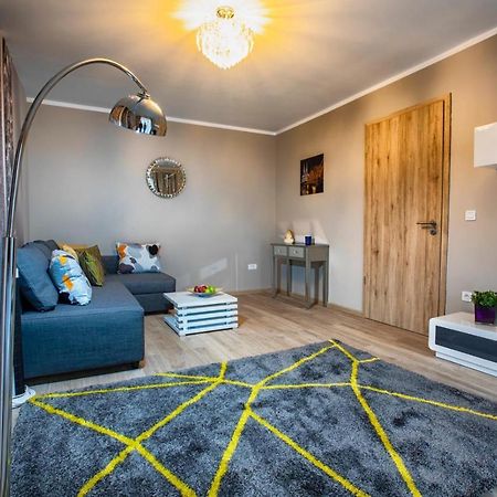 Apartament Heavenly Heaven Brasov Apartment Bagian luar foto