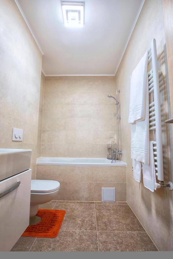Apartament Heavenly Heaven Brasov Apartment Bagian luar foto