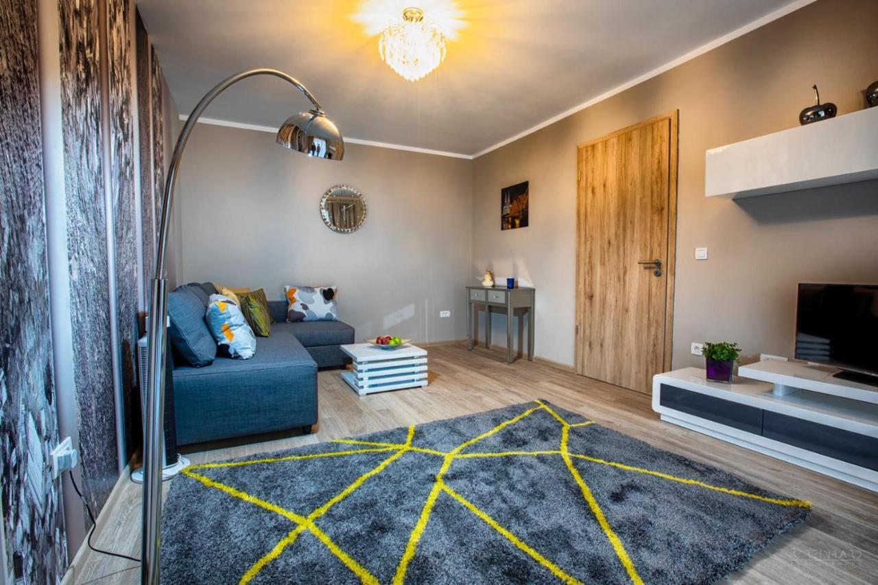 Apartament Heavenly Heaven Brasov Apartment Bagian luar foto